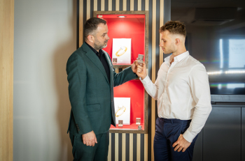 Amoro Showroom Jubilerski | Obrączki, biżuteria Zgierz, łódzkie