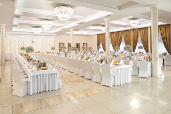 Sala Pod Jaworem | Sala weselna Sobienie-Jeziory, mazowieckie