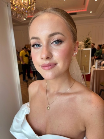 Hokus pokus makeup | Uroda, makijaż ślubny Sierakowice, pomorskie