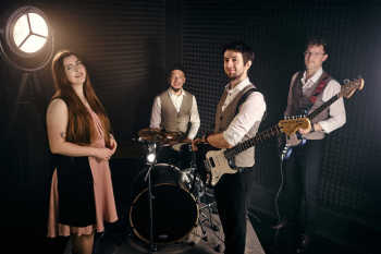 LOVE and ROLL 100% na żywo | Zespół muzyczny Wrocław, dolnośląskie