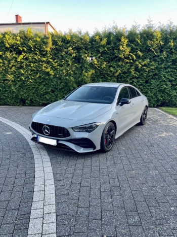 Mercedes AMG CLA 35 z 2025 roku | Auto do ślubu Warszawa, mazowieckie