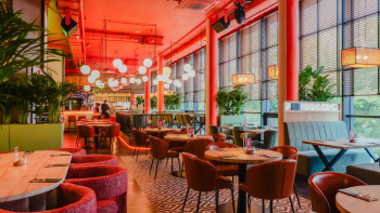 DZIEŃ I NOC Hala Mirowska | Sala weselna Warszawa, mazowieckie