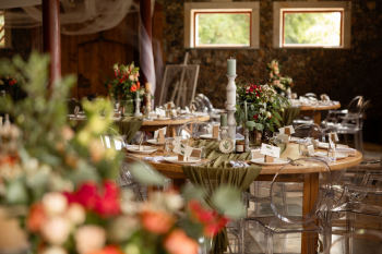 Pracownia florystyczna bezbezbez | Dekoracje ślubne Wrocław, dolnośląskie