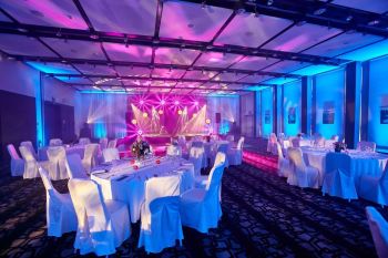 Klubowe Wesela by Showcase Agency | DJ na wesele Warszawa, mazowieckie