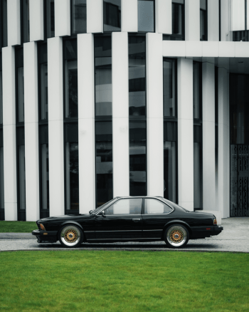 Strefa Rekinów - BMW E24 635CSi | Auto do ślubu Piaseczno, mazowieckie