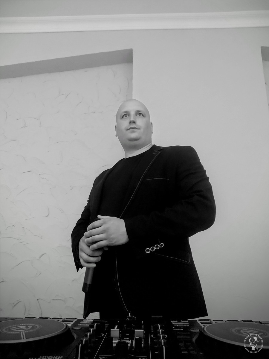 DJ Monik Tomasz Tarnowski | DJ na wesele Szczecinek, zachodniopomorskie - zdjęcie 1
