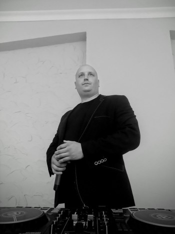 DJ Monik Tomasz Tarnowski | DJ na wesele Szczecinek, zachodniopomorskie