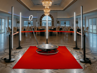 Gali - fotobudka 360 | Fotobudka na wesele Banino, pomorskie