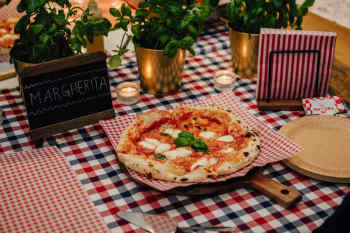 Piccka mobilna pizza | Unikatowe atrakcje Warszawa, mazowieckie