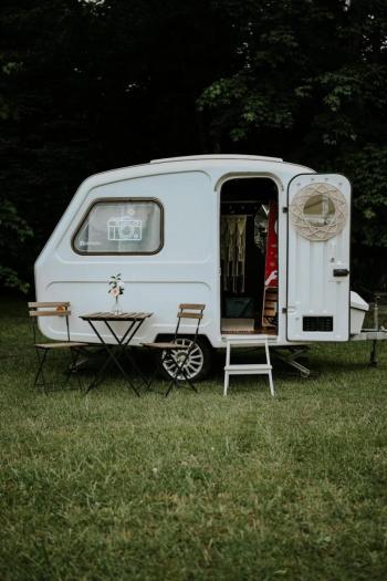 BOOM - FotoPrzyczepa | Fotobudka na wesele Gorzów Wielkopolski, lubuskie