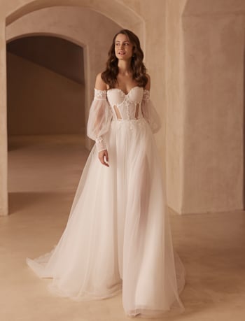 Zwiewna suknia ślubna 5865 - zdjęcie 1