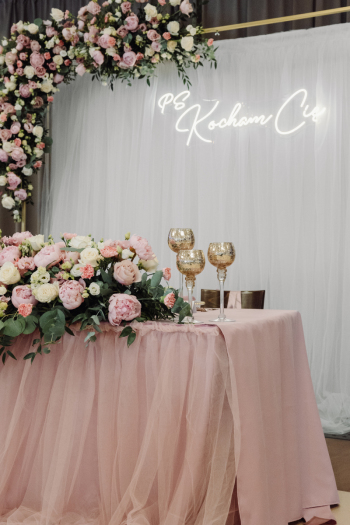 Zakwieciście Imprezy w Rozkwicie | Dekoracje ślubne Wałbrzych, dolnośląskie