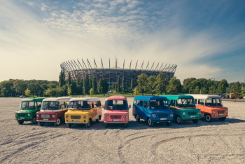 Adventure Warsaw - zabytkowe busy | Wynajem busów Warszawa, mazowieckie