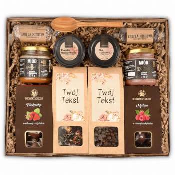 Kosz prezentowy personalizowany prezent z herbatą, kawą i słodyczami. Podziękowanie dla rodziców. - zdjęcie 1