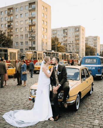 Klasyczna Skoda 120 GLS z 1979 r. | Auto do ślubu Kraków, małopolskie