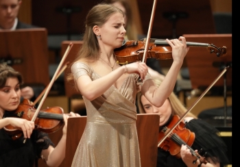 Weronika Porzezińska - skrzypce | Oprawa muzyczna ślubu Łódź, łódzkie