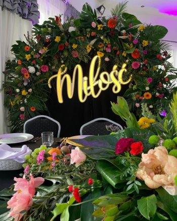 Kwiaciarnia Kamelia Zielone Tarasy | Dekoracje ślubne Jarosław, podkarpackie