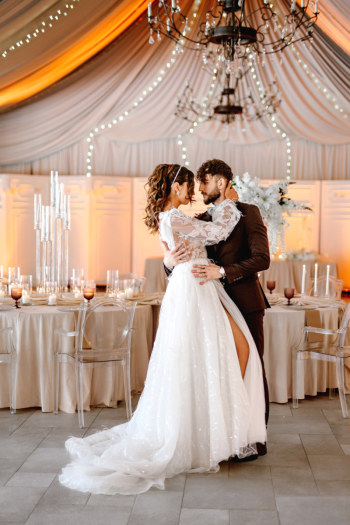 DecoMarki - wypożyczalnia dekoracji | Dekoracje ślubne Marki, mazowieckie