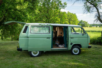 Fotobus Forest - fotobudka w VW T3 | Fotobudka na wesele Pszczyna, śląskie