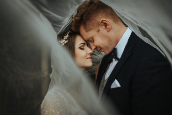 UNFRAME fotografia | Fotograf ślubny Wrocław, dolnośląskie