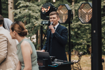 SWING IT DJ Bartłomiej Nawrot | DJ na wesele Kraków, małopolskie