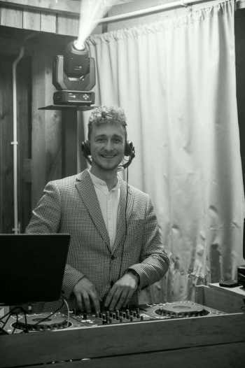 AlexS DJ & Wodzirej | DJ na wesele Andrychów, małopolskie