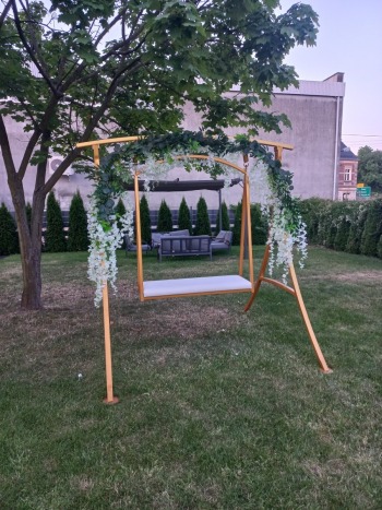 MZ Events - Huśtawka do zdjęć | Dekoracje ślubne Ostrzeszów, wielkopolskie