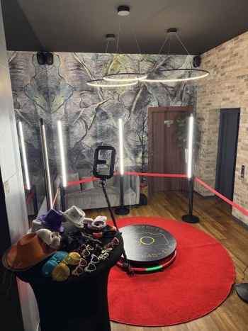 Fotobudka / Fotobox -  Fotosprzęcik | Fotobudka na wesele Manasterzec, podkarpackie