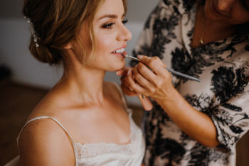 Julita Grochała Makeup&Hair | Uroda, makijaż ślubny Warszawa, mazowieckie