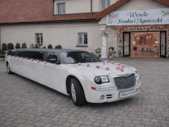 Limuzyna Chrysler 300C - 10metrów | Auto do ślubu Wieliszew, mazowieckie