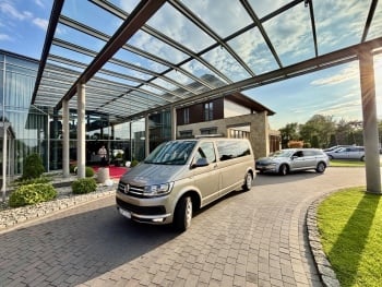 ReniaTOUR Transport Gości | Wynajem busów Opole, opolskie