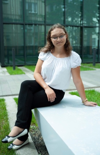 Dominika Kubiczek Oprawa Wokalna | Oprawa muzyczna ślubu Kraków, małopolskie