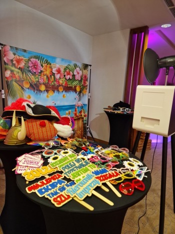 Magnetyczno Rajza Fotobudka | Fotobudka na wesele Ruda Śląska, śląskie