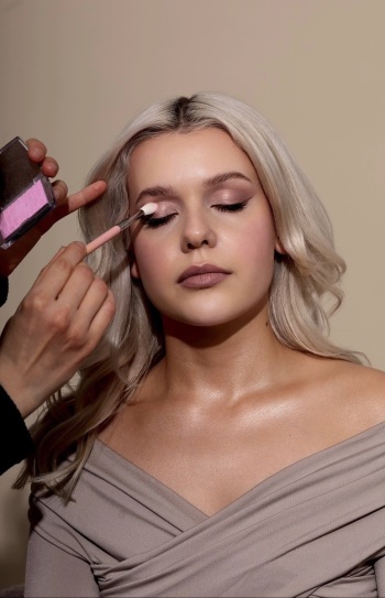 Ada Zubel Makeup | Uroda, makijaż ślubny Kraków, małopolskie