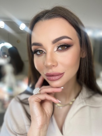 Magdalena Grzegorzewska Make Up | Uroda, makijaż ślubny Pabianice, łódzkie