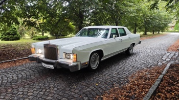Biały Lincoln Continental | Auto do ślubu Toruń, kujawsko-pomorskie
