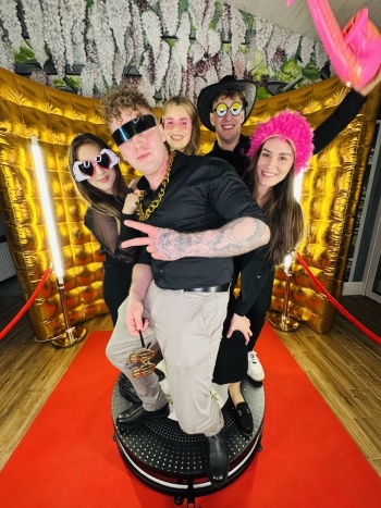 GlamBox - Fotobudka 360 | Fotobudka na wesele Tarnobrzeg, podkarpackie