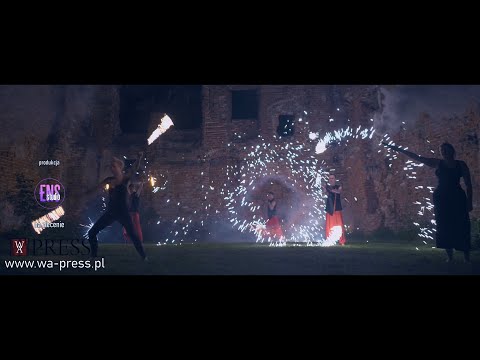 Fireshow - Taniec z ogniem (płonące serce GRATIS) - film 1