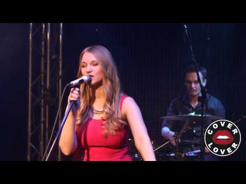 Cover Lover - wokalistka wygrała Bitwę na Głosy w zespole Piaska! - film 1