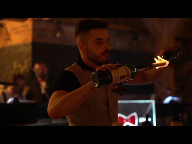 Fine Cocktails/ Barman na wesele/ Obsługa Barmańska/Atrakcja Gratis! - film 1