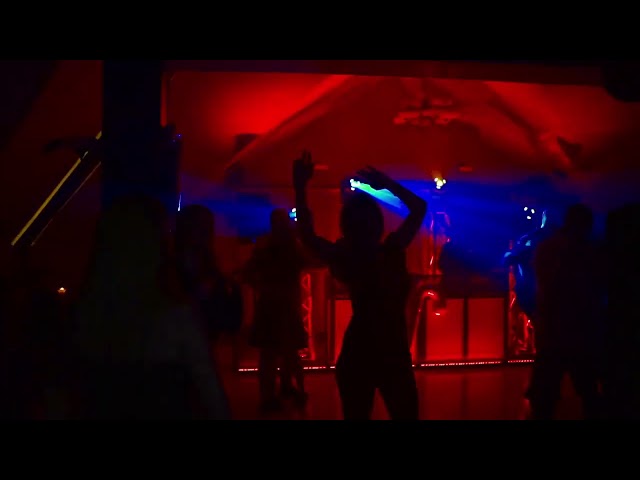 DJ Pro & Secco - Muzyka / Wodzirej / Nagłośnienie / Oświetlenie - film 1