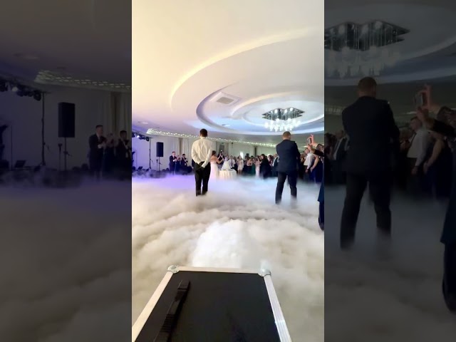SAY HI EVENTS-ciężki dym,fontanny iskier,fotobudka,fotobudka360,ledony - film 1