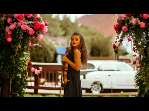 Marta Łobos Gold Violin - film 1