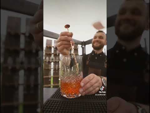 Uderz Do Baru - Mobilny Drink Bar - film 1
