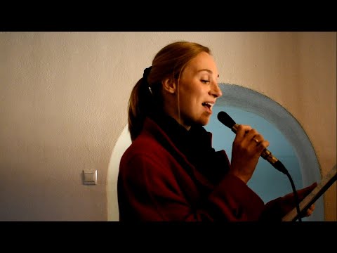 Śpiew - Aleksandra Dziarmaga - film 1