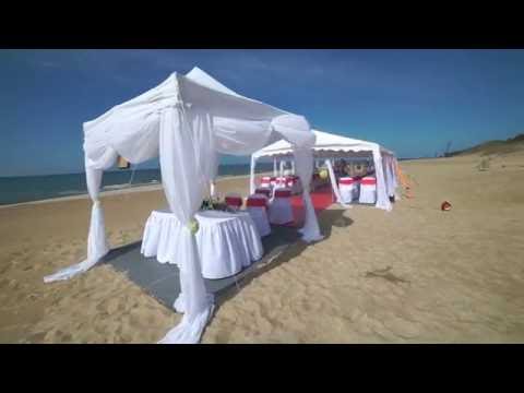 Wynajem profesjonalnych namiotów weselnych, bankietowych - film 1