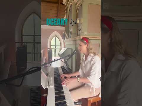 Oprawa muzyczna - Agnieszka Osiecka - film 1